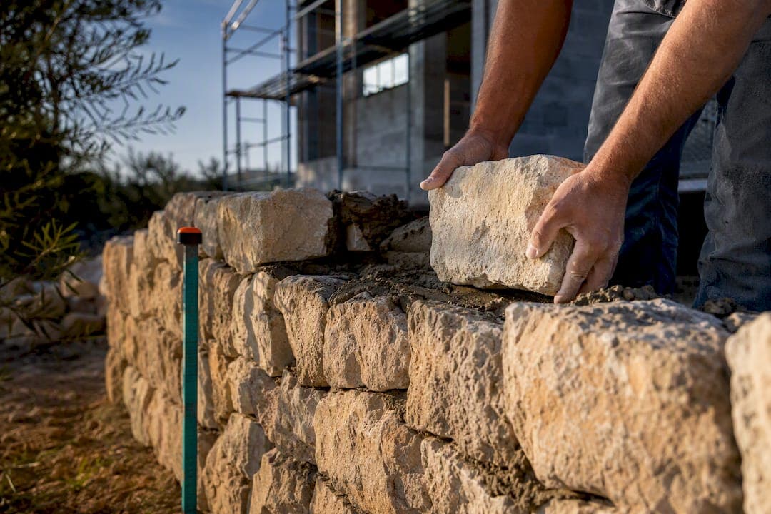Haus bauen auf Mallorca: 46 Jahre Praxis und Kosten ab 230.000 €