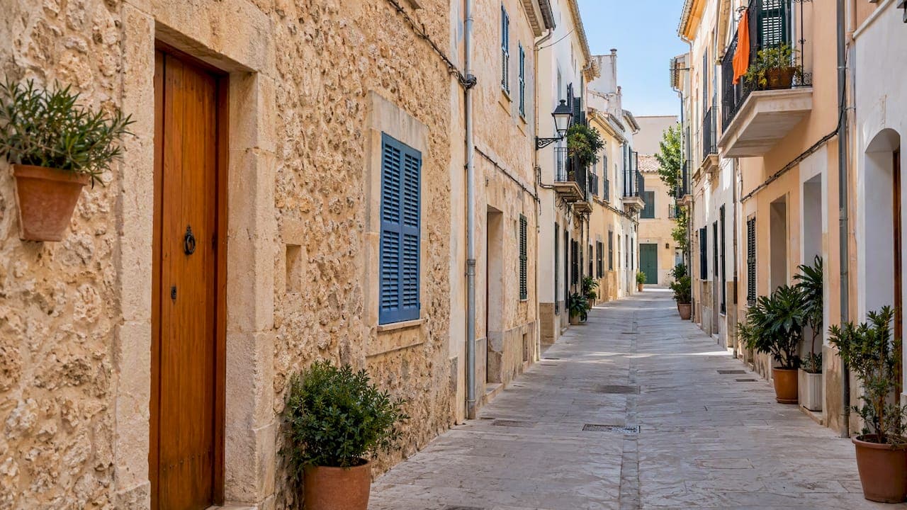 Vivir en Porto Cristo: Wohnen, Kaufen und Mieten an der Ostküste